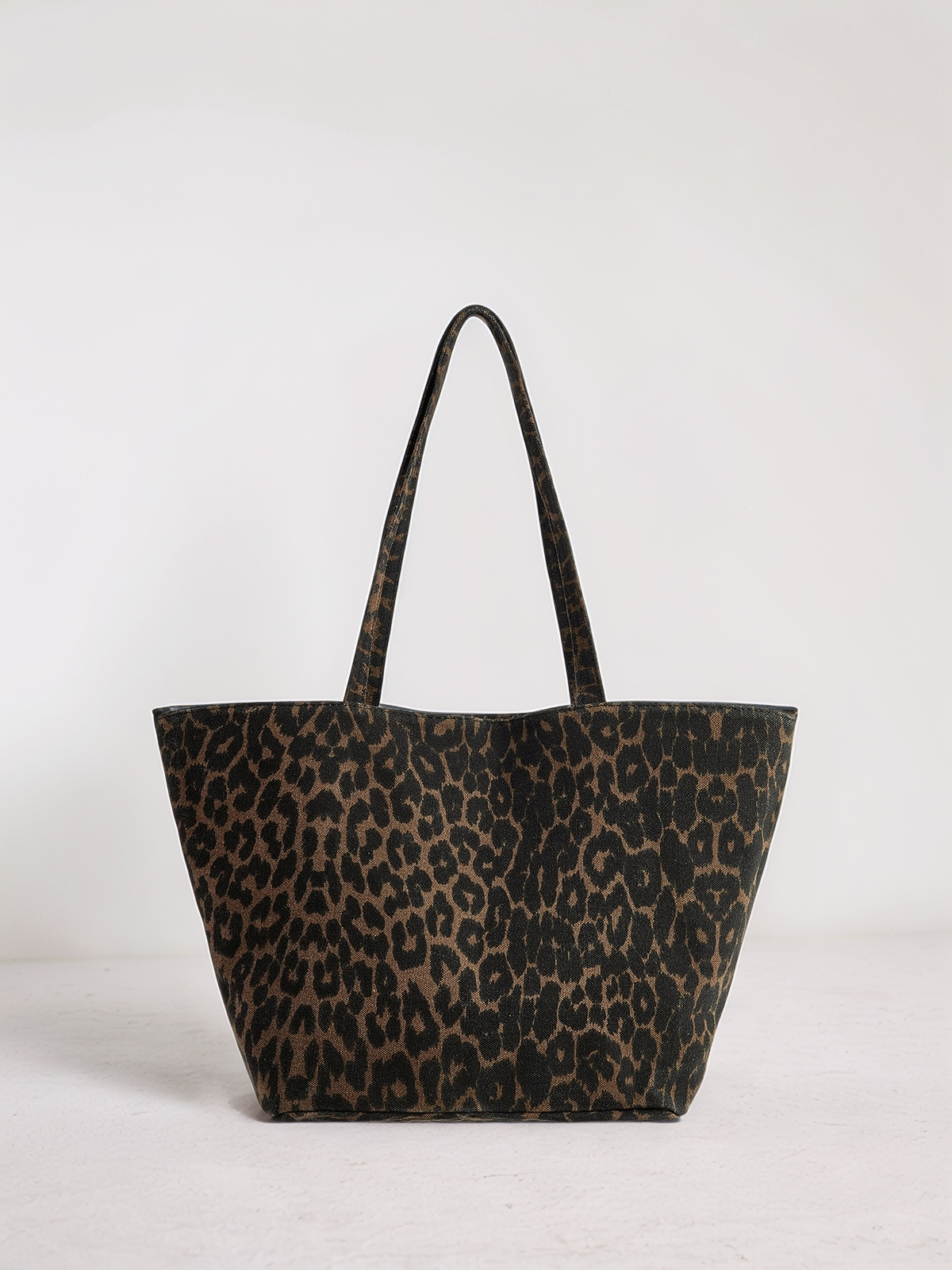 Zoey Leopard Print Shoulder Bag