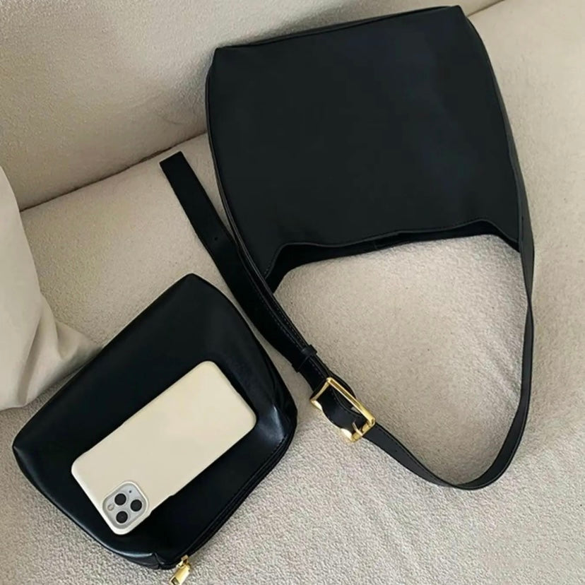 The Carla Shoulder Bag