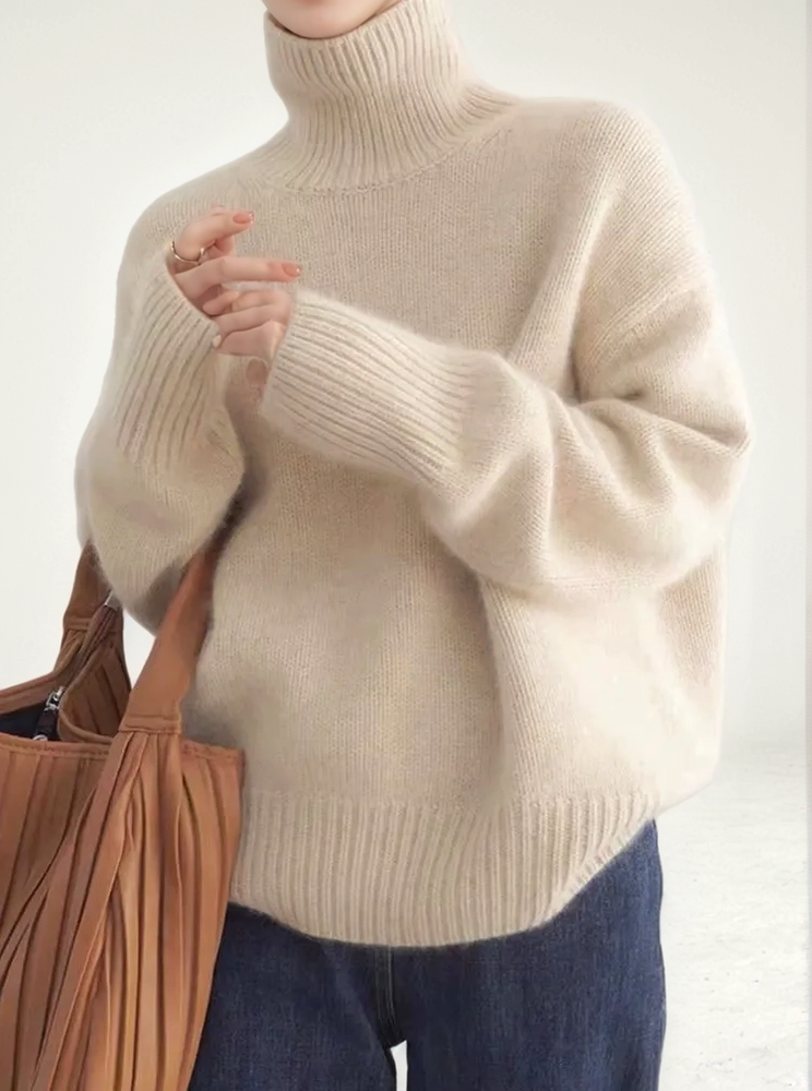 Bella Wool Turtleneck