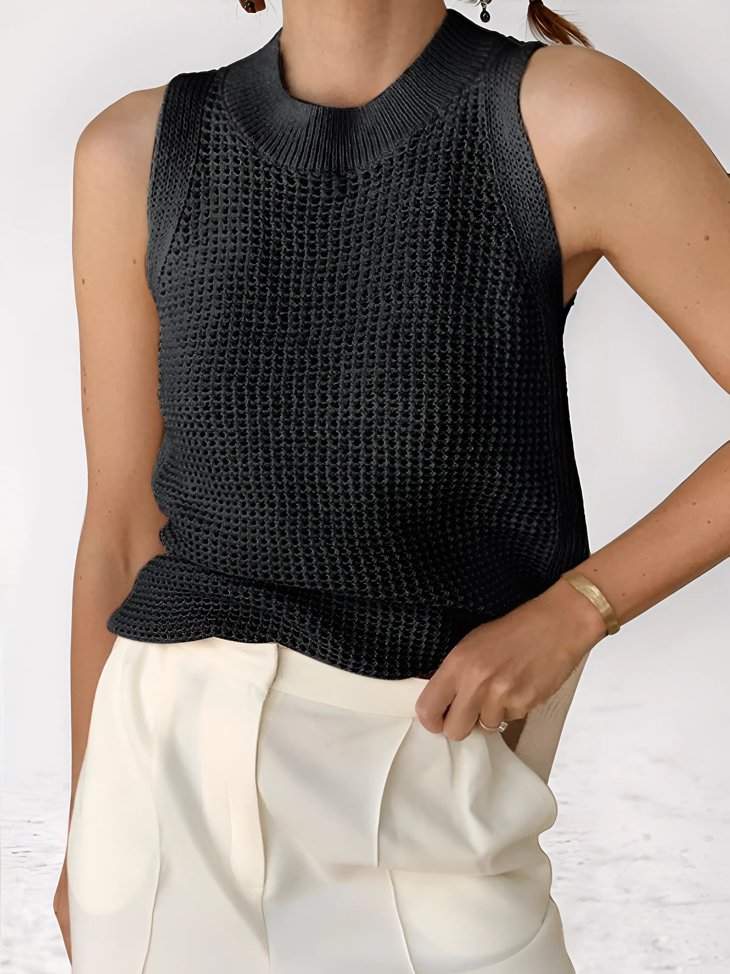 Phoebe Knit Hollow Solid Vest